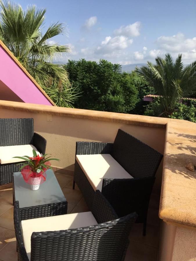 Casa Vacanze Surriano Шакка Экстерьер фото