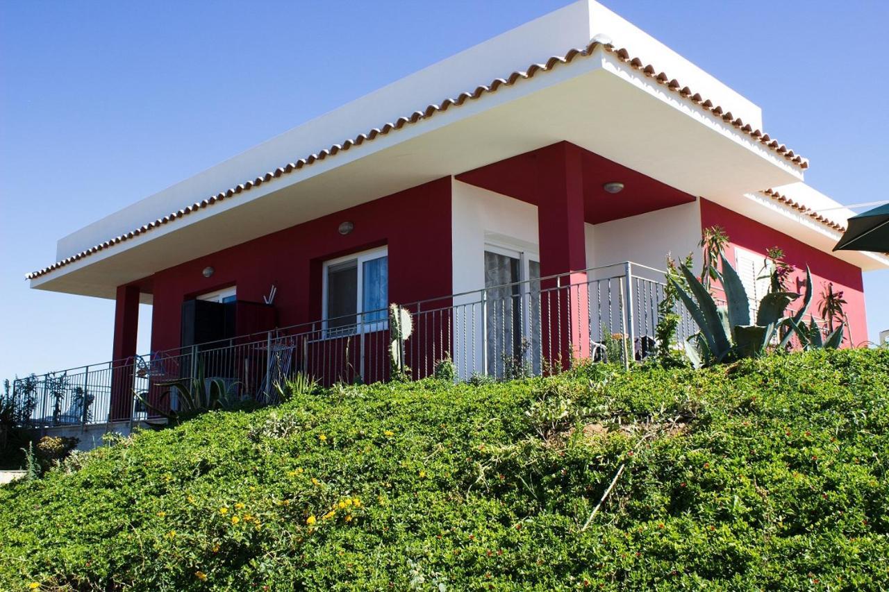Casa Vacanze Surriano Шакка Экстерьер фото