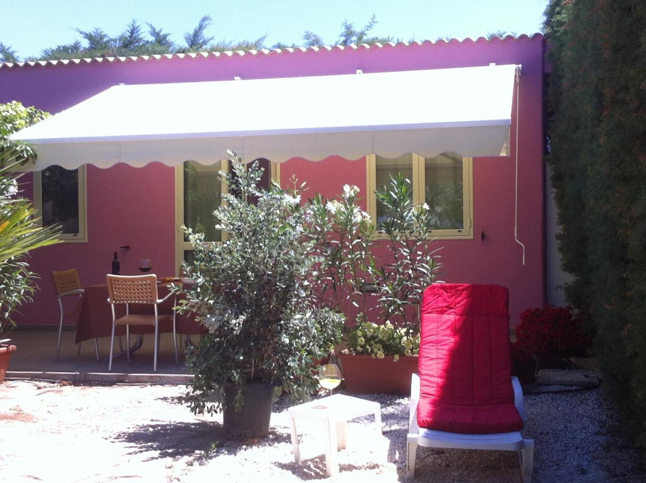 Casa Vacanze Surriano Шакка Экстерьер фото